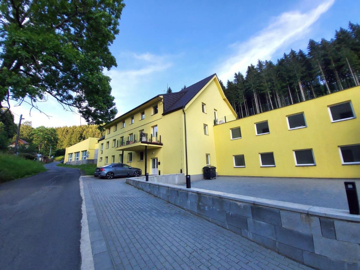 The Meetinka Apartments Jeseník Екстериор снимка